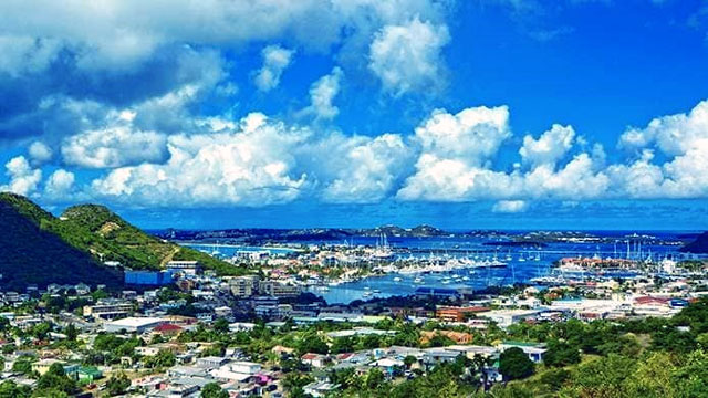 En San Martín con el Costa Fascinosa. Por Félix José Hernández. Cuba Democracia y Vida.ORG web/folder.asp?folderID=136