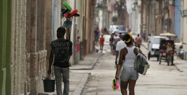 La mayora de las personas desempleadas en Cuba no quiere trabajar, dice el Gobierno. cubademocraciayvida.org/webv web/folder.asp?folderID=136