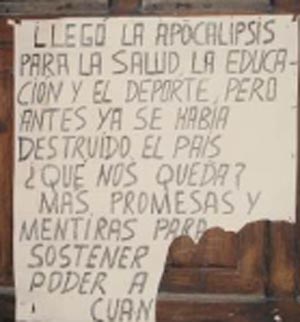 CUBA INFORMACIONES. Carteles en Guanabacoa: “Llegó la apocalipsis para la salud, la educación y el deporte; pero antes ya se había destruido el país ¿qué nos queda? más promesas y mentiras para sostener en el poder a unos cuantos”. Por Martha Beatriz.