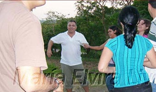 http://www.cubademocraciayvida.org/media/000000000000000/7.jpg