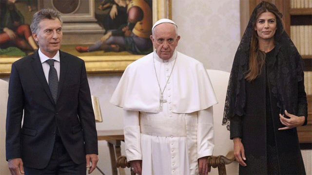 As recibi el Papa a Cristina, y as a Macri. Por David Rey. cubademocraciayvida.org web/folder.asp?folderID=136