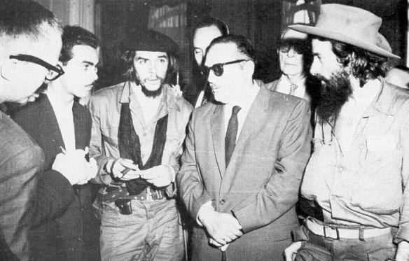 CUBA: Historiografa. Contra el relato oficial. Los ltimos libros de Fidel Castro encarnan la decrepitud de la historia oficial cubana. Por Rafael Rojas. web/folder.asp?folderID=136