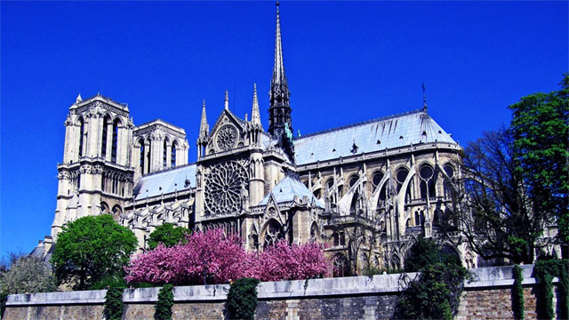 Carta abierta sobre Notre -Dame de Pars, a la distinguida Sra. Blanca. Por Flix Jos Hernndez.                                                                                       Cuba Democracia y Vida.org                                                                                        web/folder.asp?folderID=136  