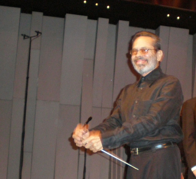 Leo Brouwer. INTELECTUALES MISERABLES CUBANOS QUE APOYARON PBLICAMENTE LOS FUSILAMIENTOS DE TRES JVENES CUBANOS QUE INTENTARON ABANDONAR EL PAS EN EL 2003 Y CASTRO LOS MAND A FUSILAR: Silvio Rodrguez, Chucho Valds, Amaury Prez, Alicia Alonso, Omara Portuondo...