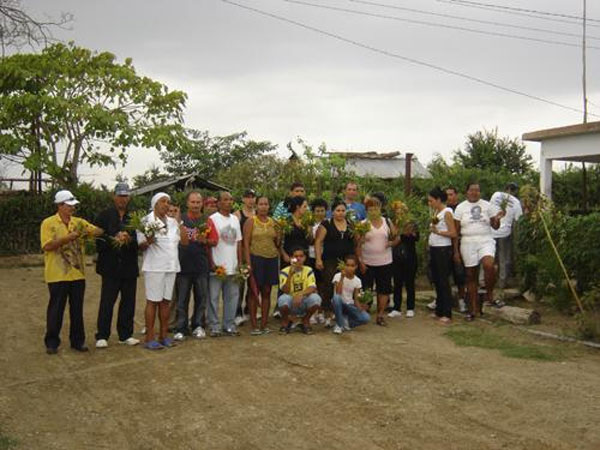 UNA CARTA CONTRA EL RÉGIMEN CUBANO: "La red se moviliza por la libertad en Cuba y el respeto a Guillermo Fariñas. Denuncia la situación que padecen los disidentes de la dictadura castrista". Fotorreportaje del entierro de Orlando Zapata Tamayo.