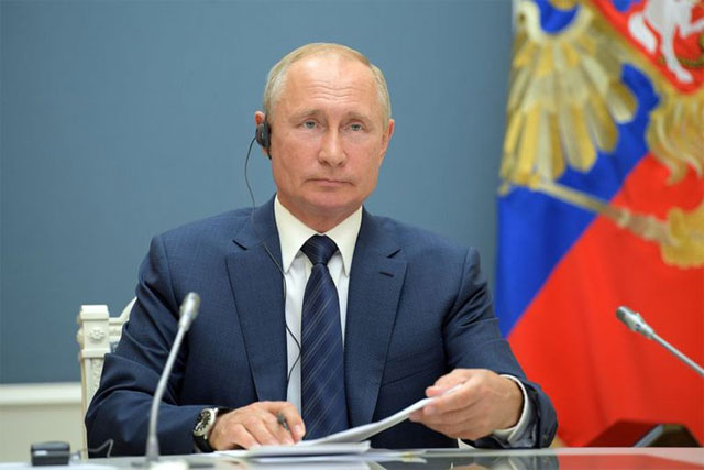 RUSIA: El opositor ruso Alexei Navalny denunci que los resultados del referndum impulsado por Vladimir Putin son una enorme mentira.       cubademocraciayvida.org                                                                                                                                     web/folder.asp?folderID=136  